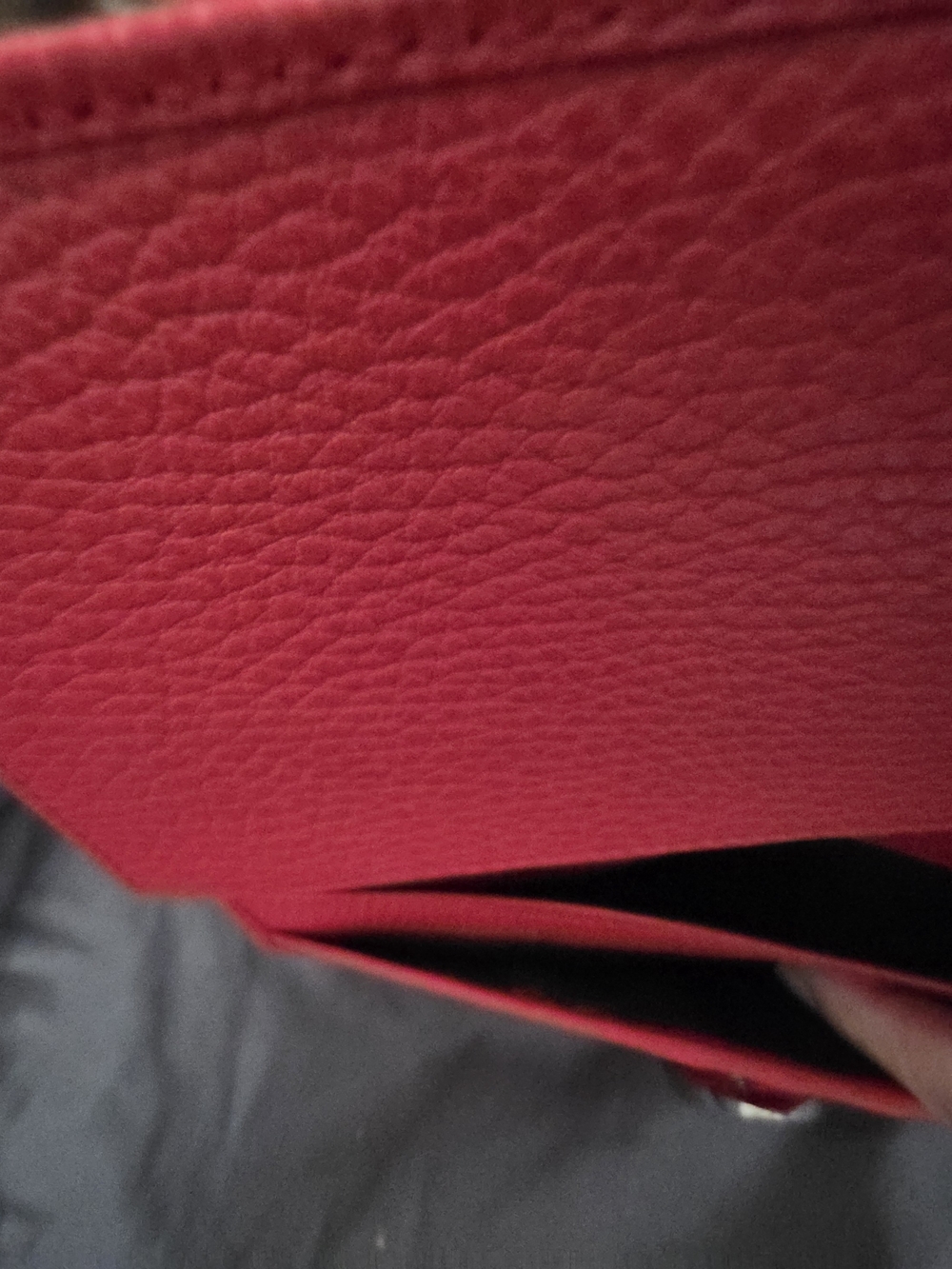 AUTHENTIC Gucci Red Leather Continental Wallet - Picture 6 of 8